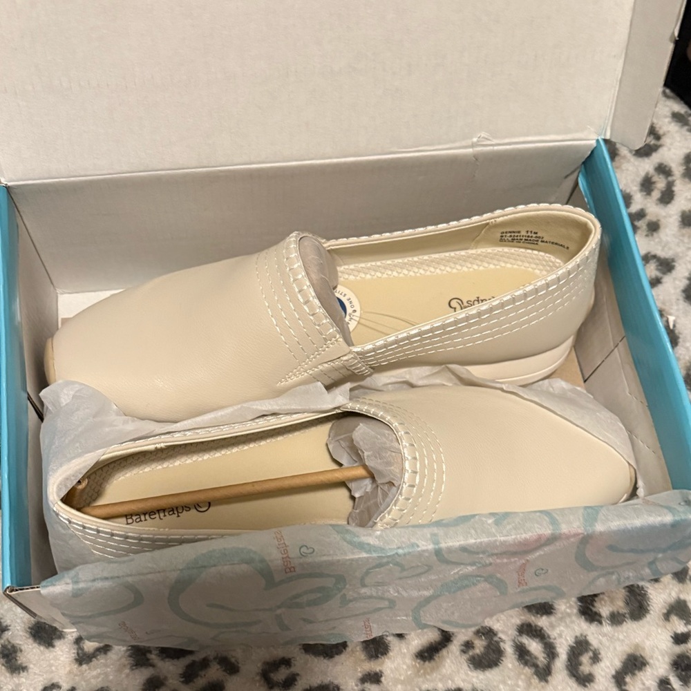 BareTraps Women's Tan Espadrille Slip-Ons